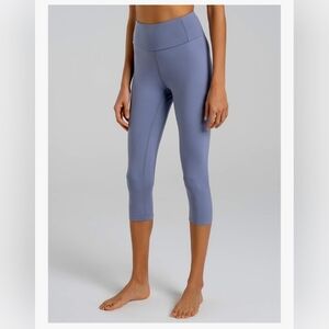 High-Rise Cropped Performance Capris - Slate Blue
